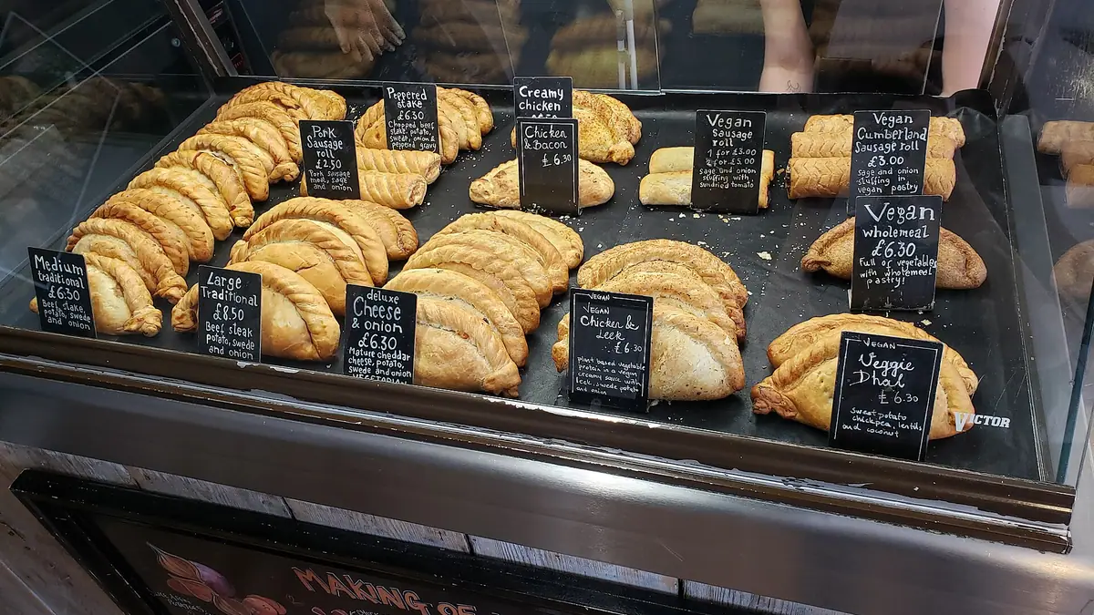 Cake Shop bakes